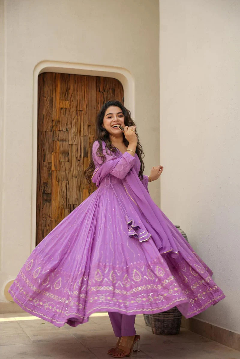 Inaaya Embroidered Georgette Kurta Set with Dupatta