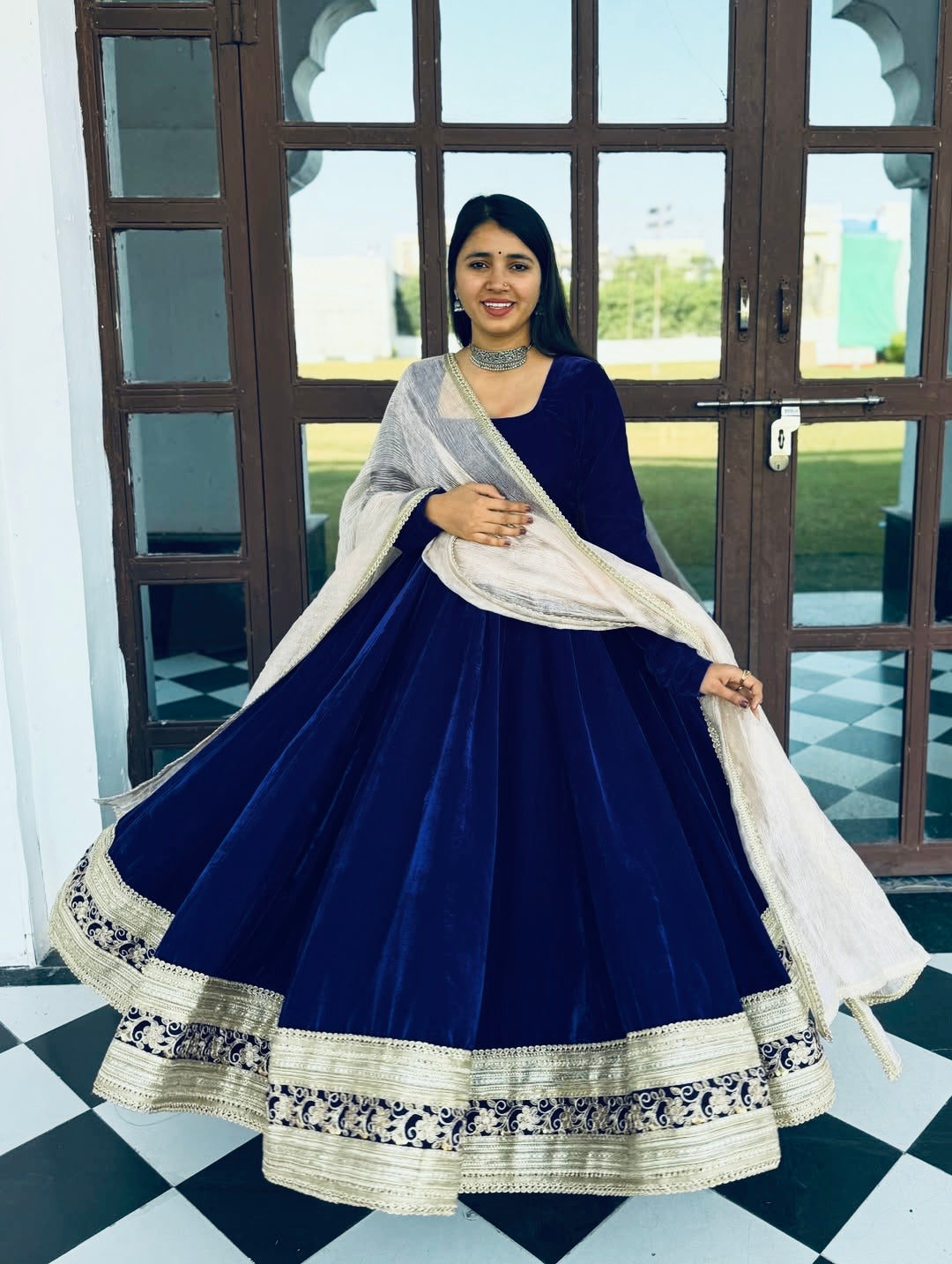 Advika Royal Blue Velvet Suit Set