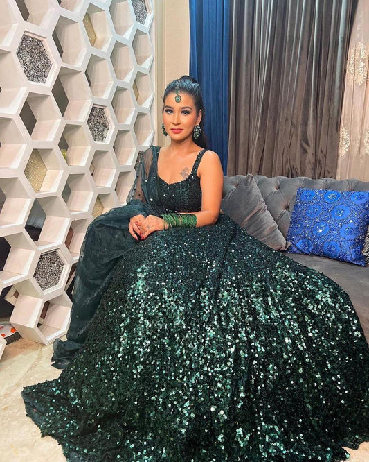 GREEN VELVET SEQUNIES WORK LEHENGHA