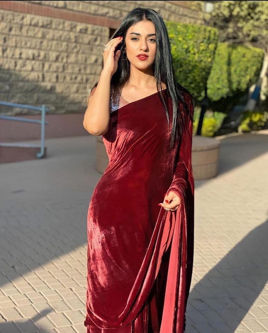MAHROON VELVET PARTYWEAR SAREE