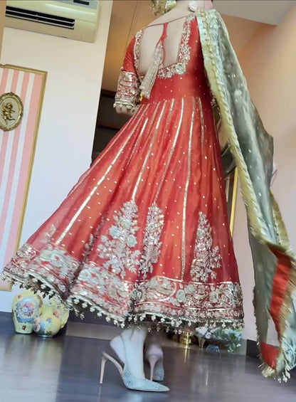Azira Fendy Satin Premium Suit Set