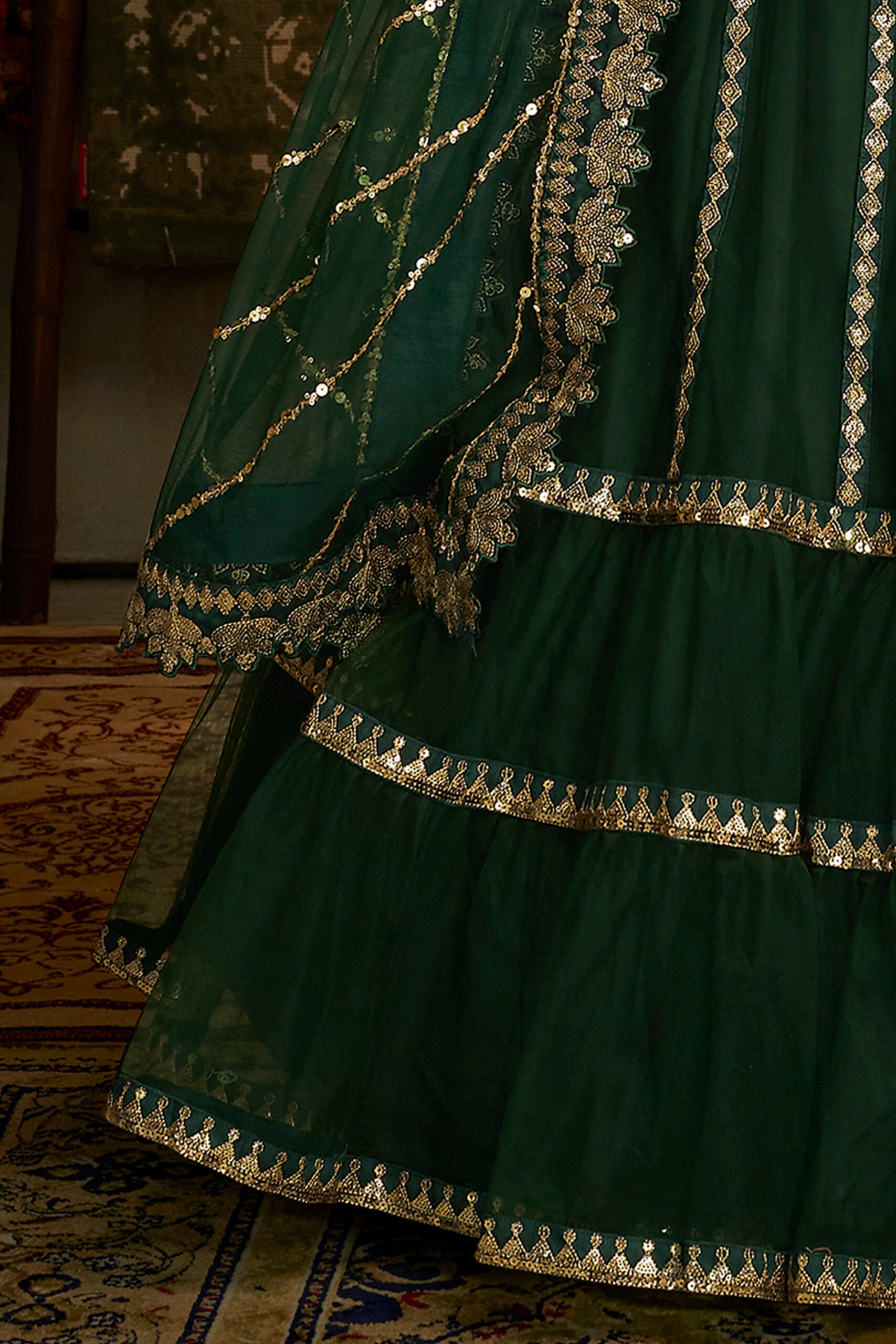 Paramparik Samprakshya Sequins Green Lehengha Choli