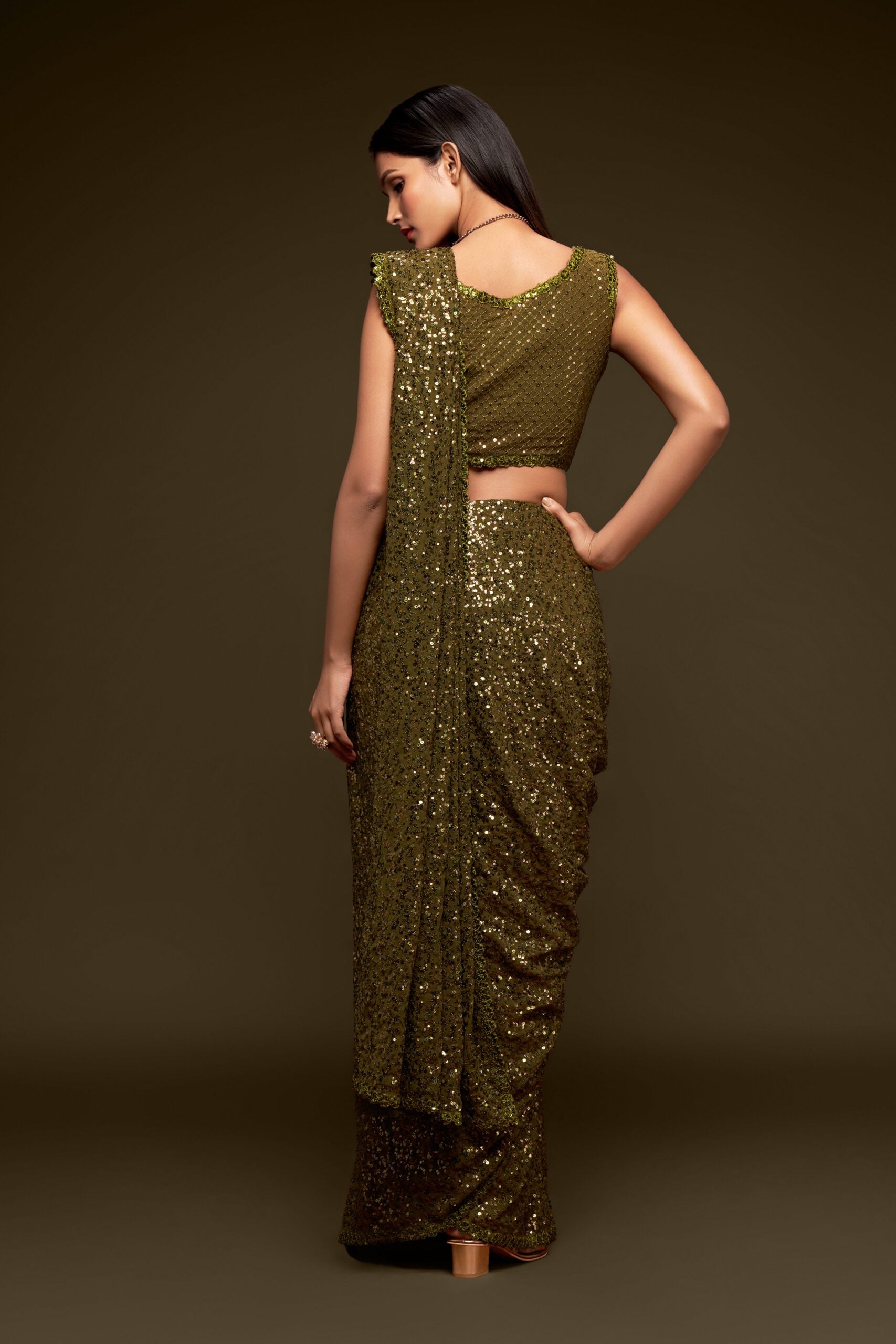 Olive Vineyard: Luxurious Olive Green Saree with Artistic Threadwork