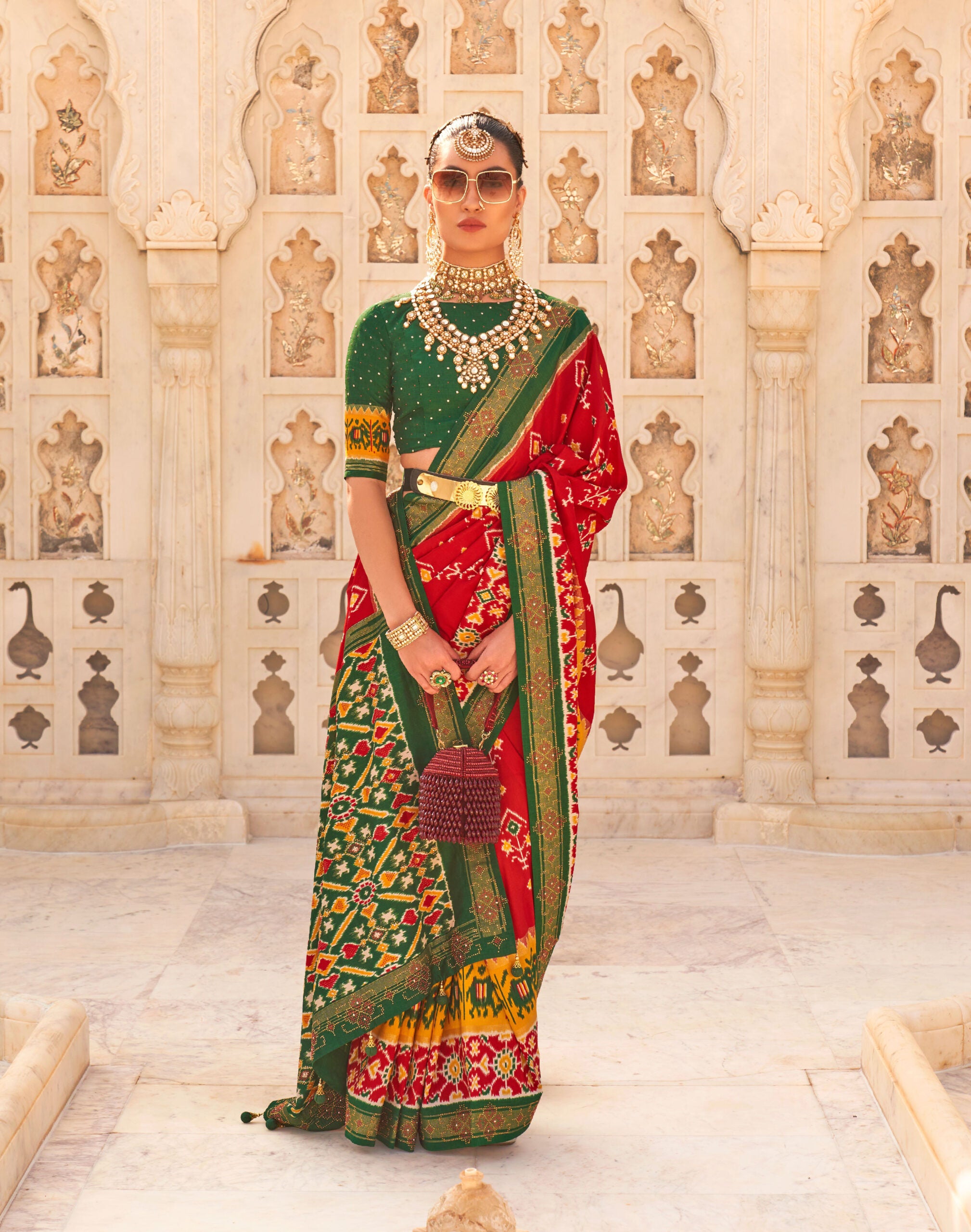 Urvarukamayi Patola Meadow Charm Saree