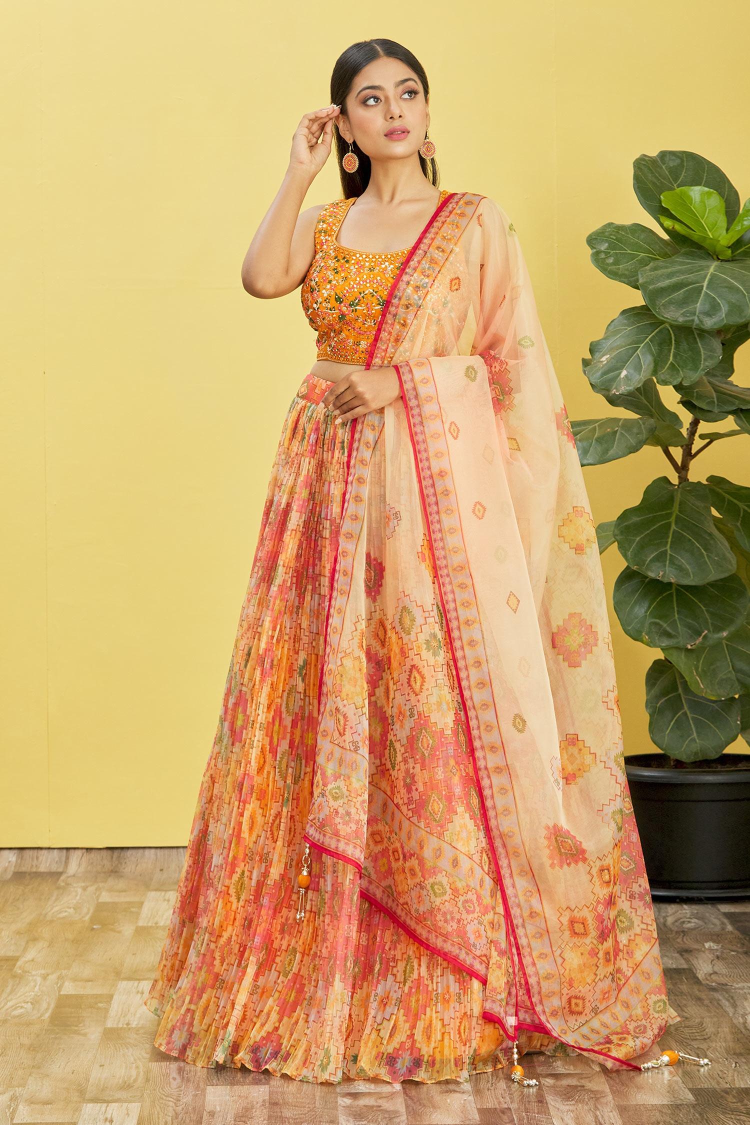 Prakriti Varnika Mirage Threaded Elegance Lehengha Choli
