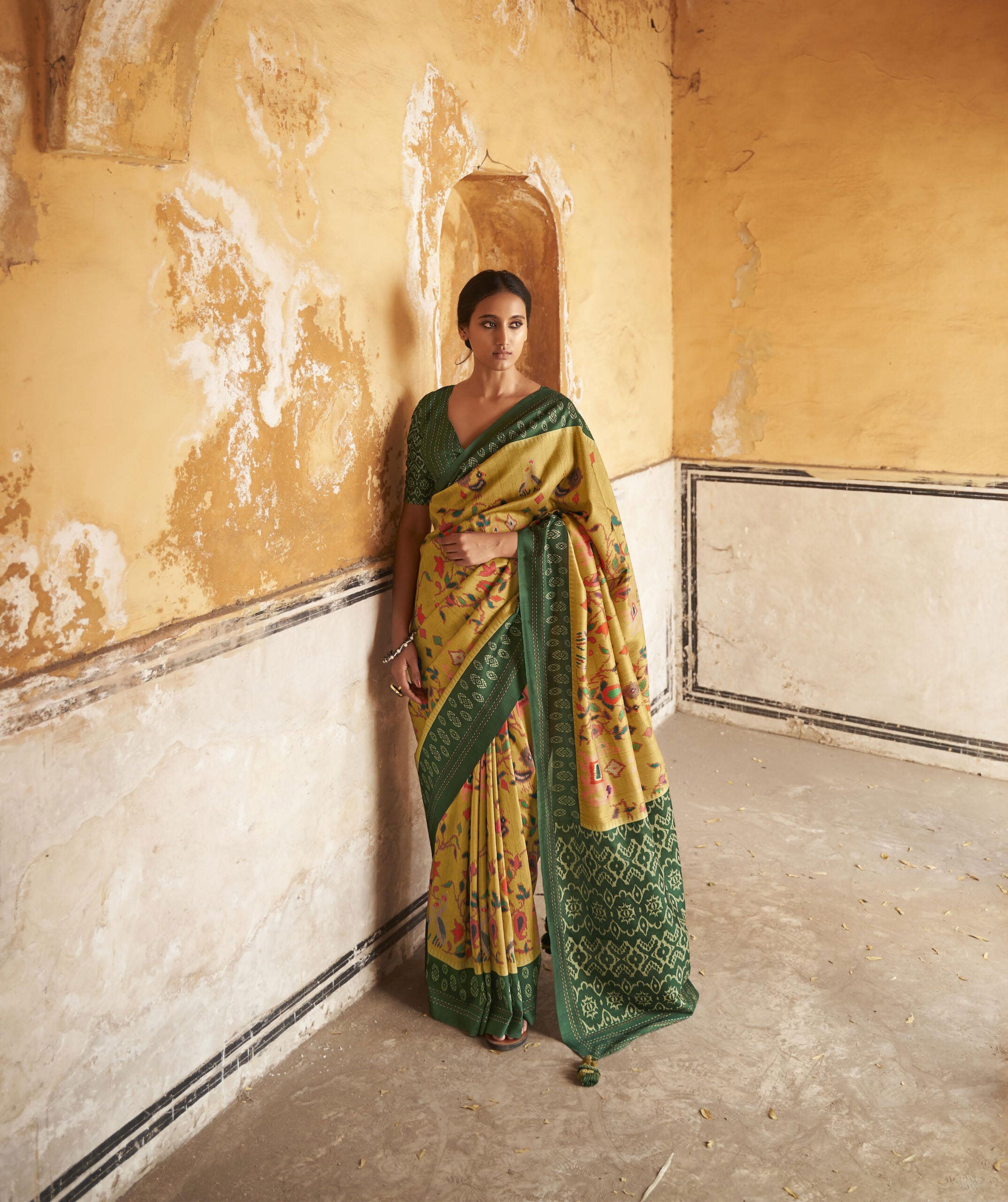 Sonar Pata Ikkat Zari Saree