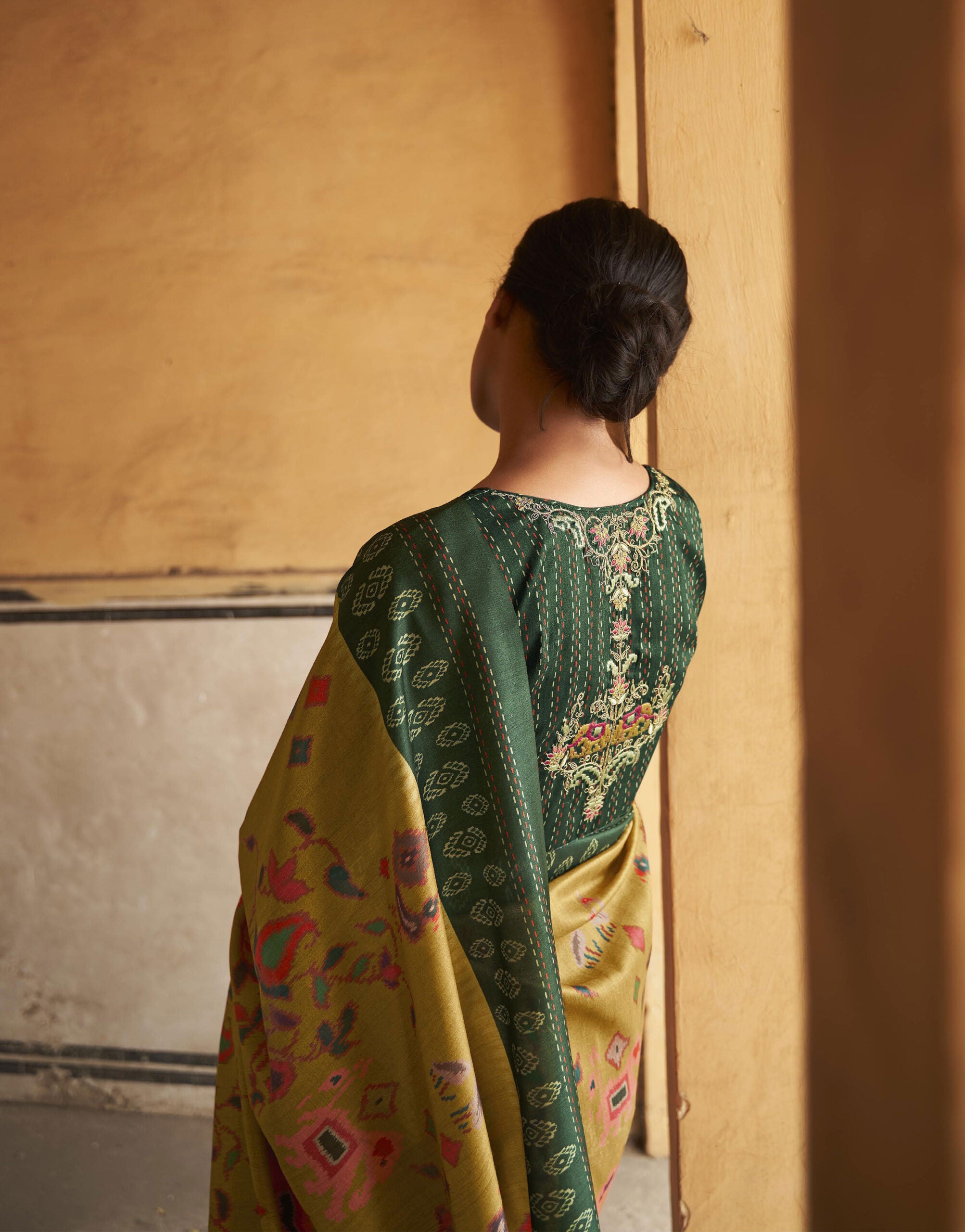 Sonar Pata Ikkat Zari Saree