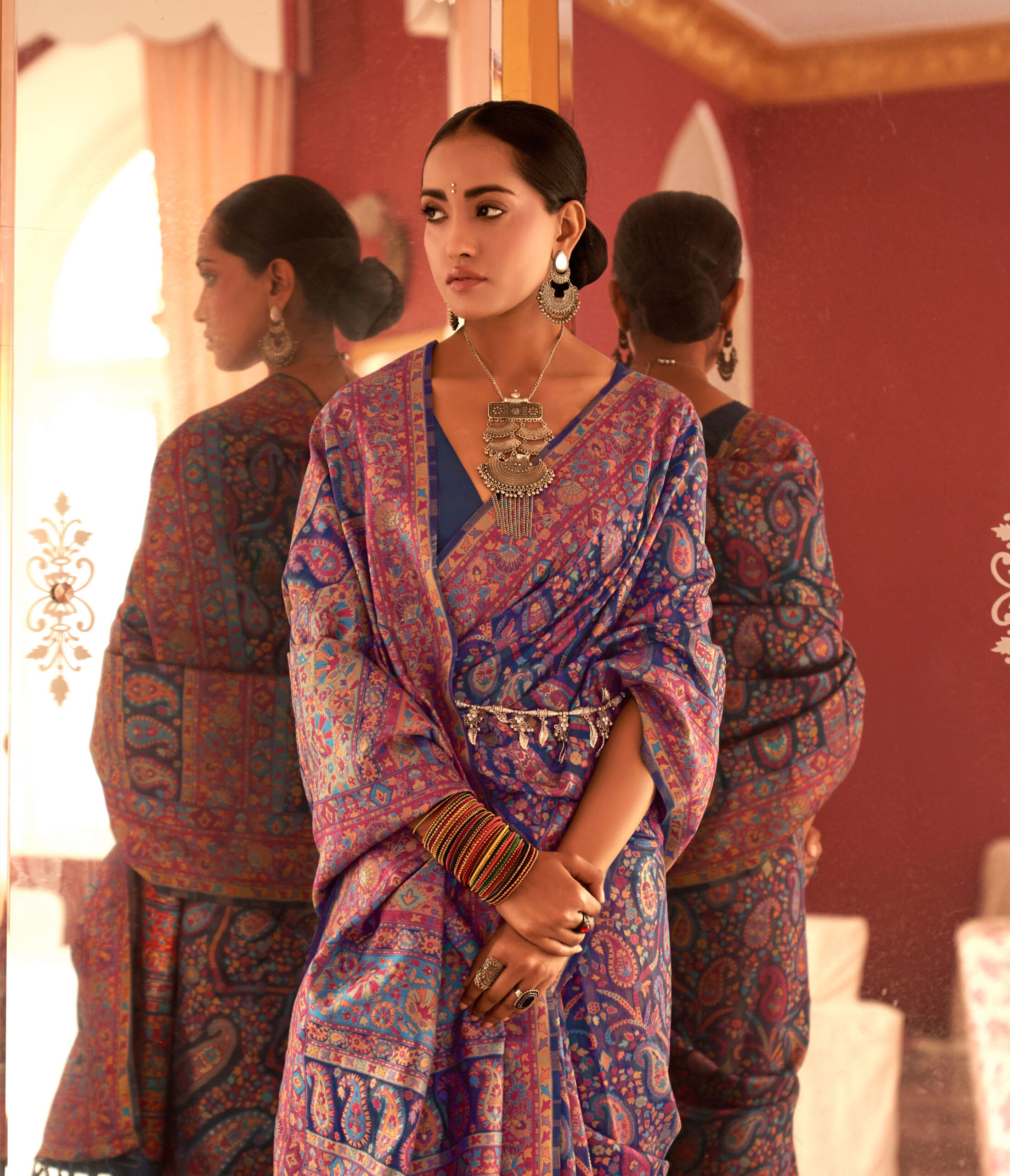 Kavyanjali Pashmina Navy Blue Saree