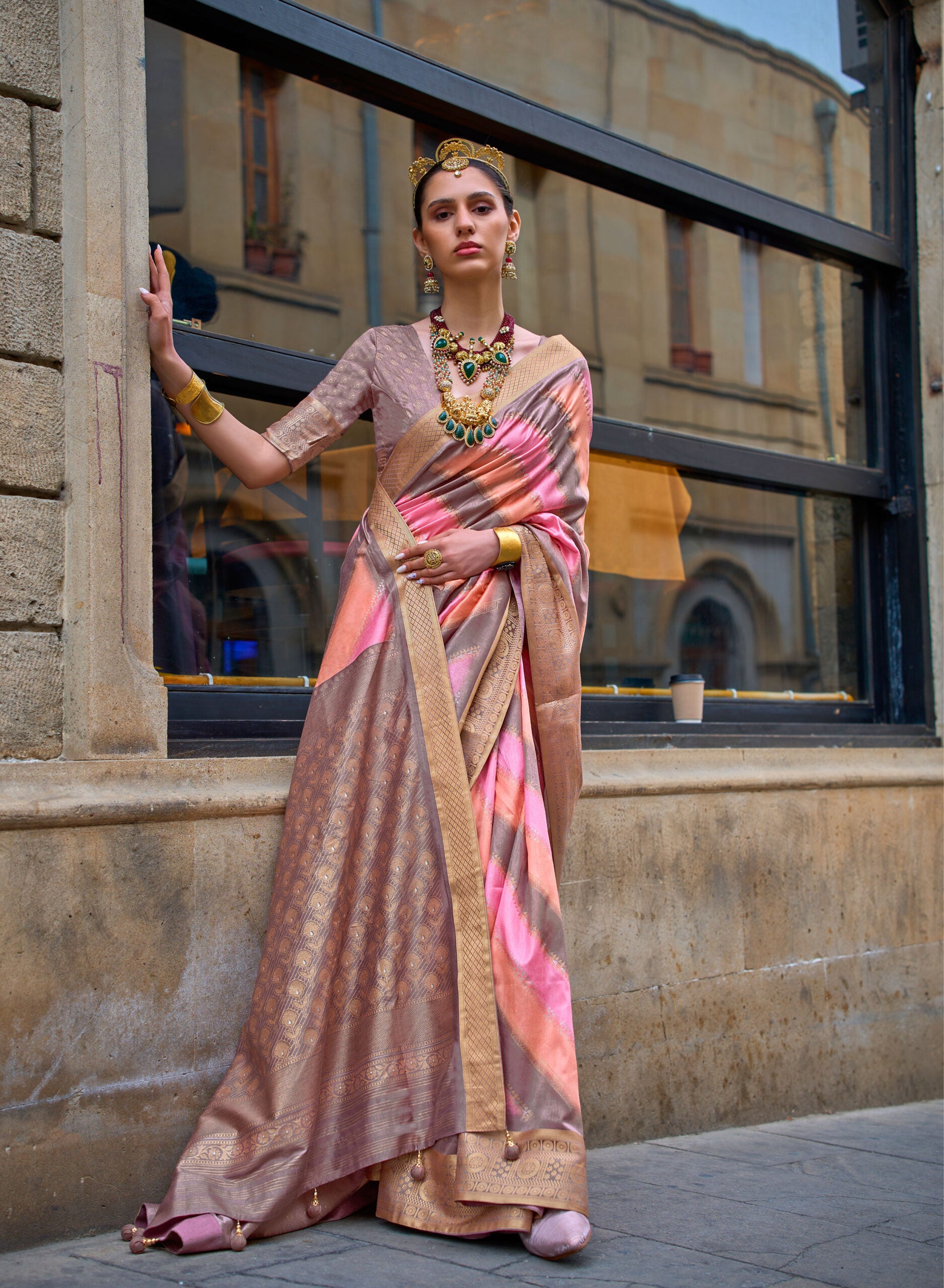 Gulabi Dhundla Sheetal Rang Pure Silk Saree