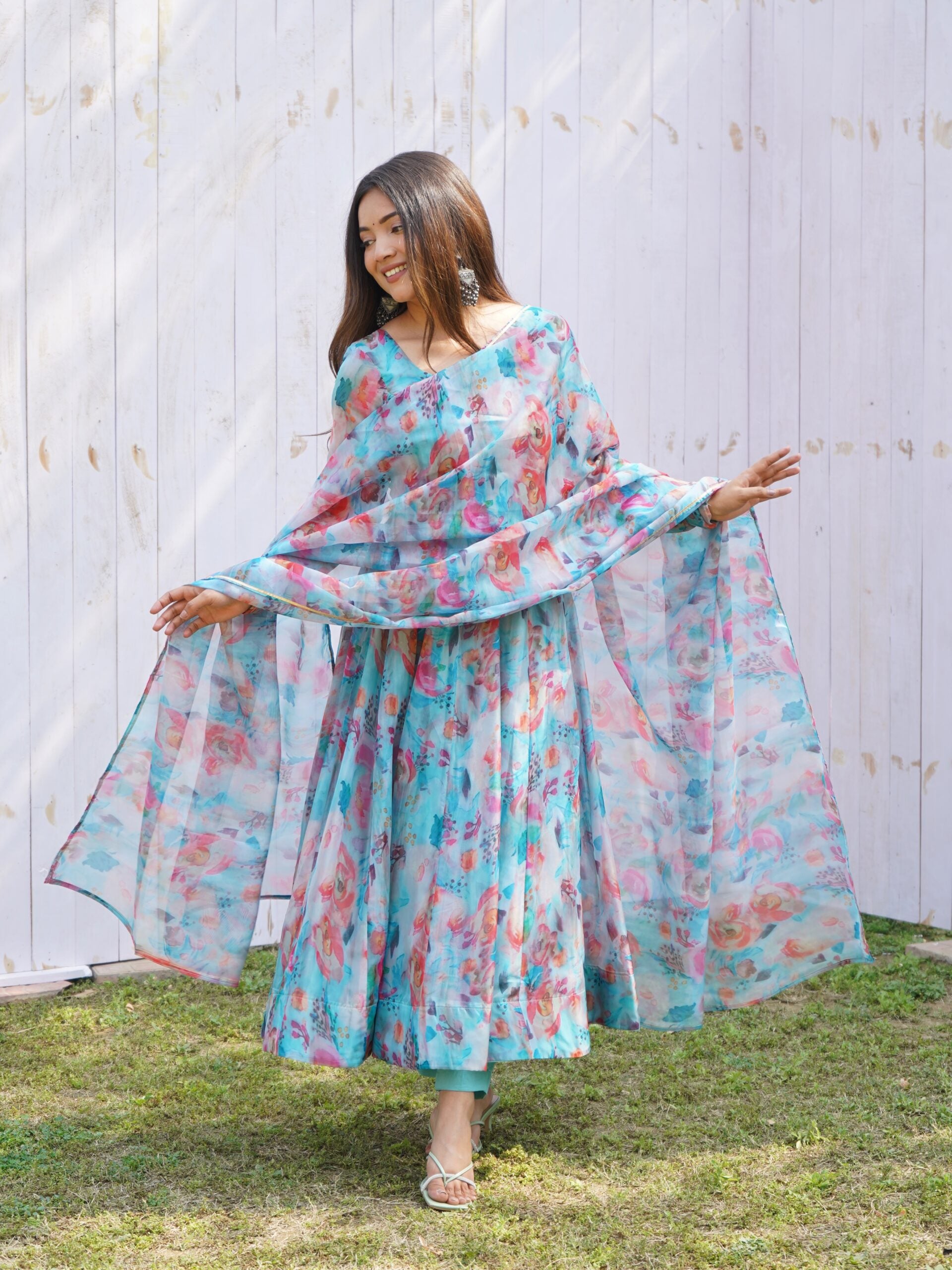 Kashmiri Breeze Sky Blue Tabby Organza Anarkali