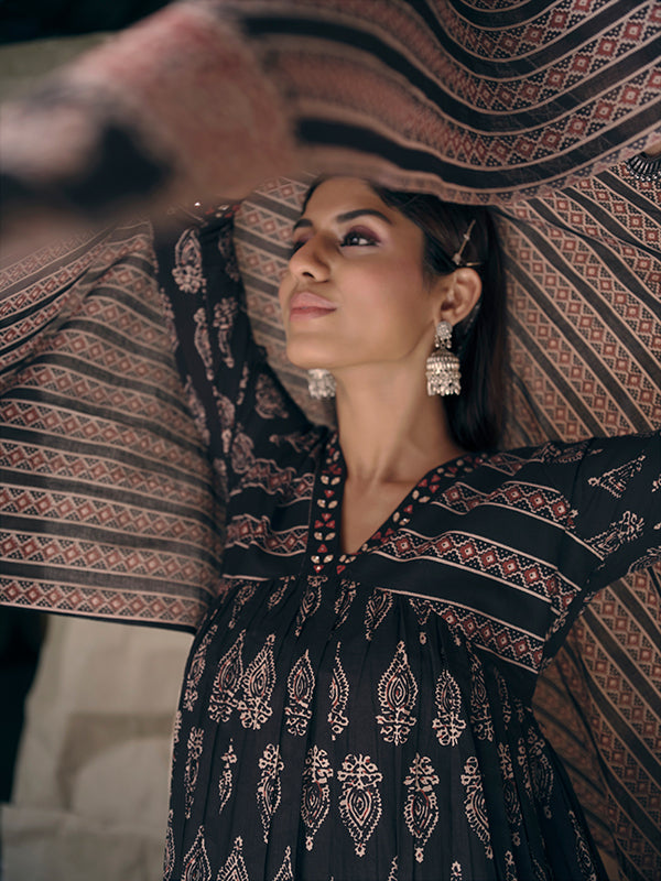 Charcoal and Tomato Red Embroidered Flared Kurta Set