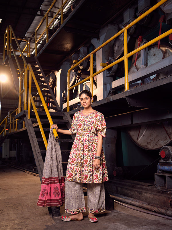 Cream and Pink Pleated Kaftan Style Kurta Set