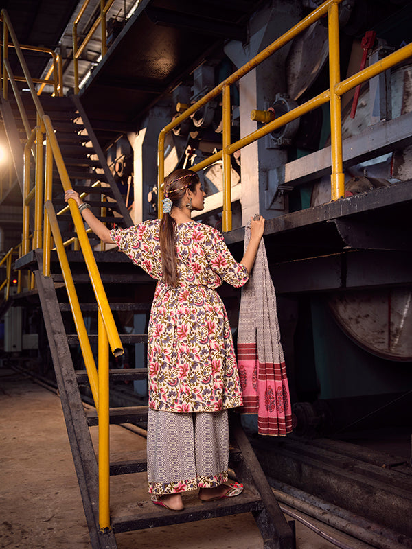 Cream and Pink Pleated Kaftan Style Kurta Set